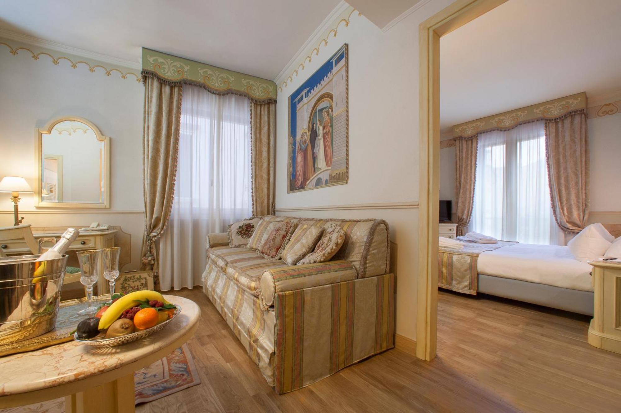 Suite