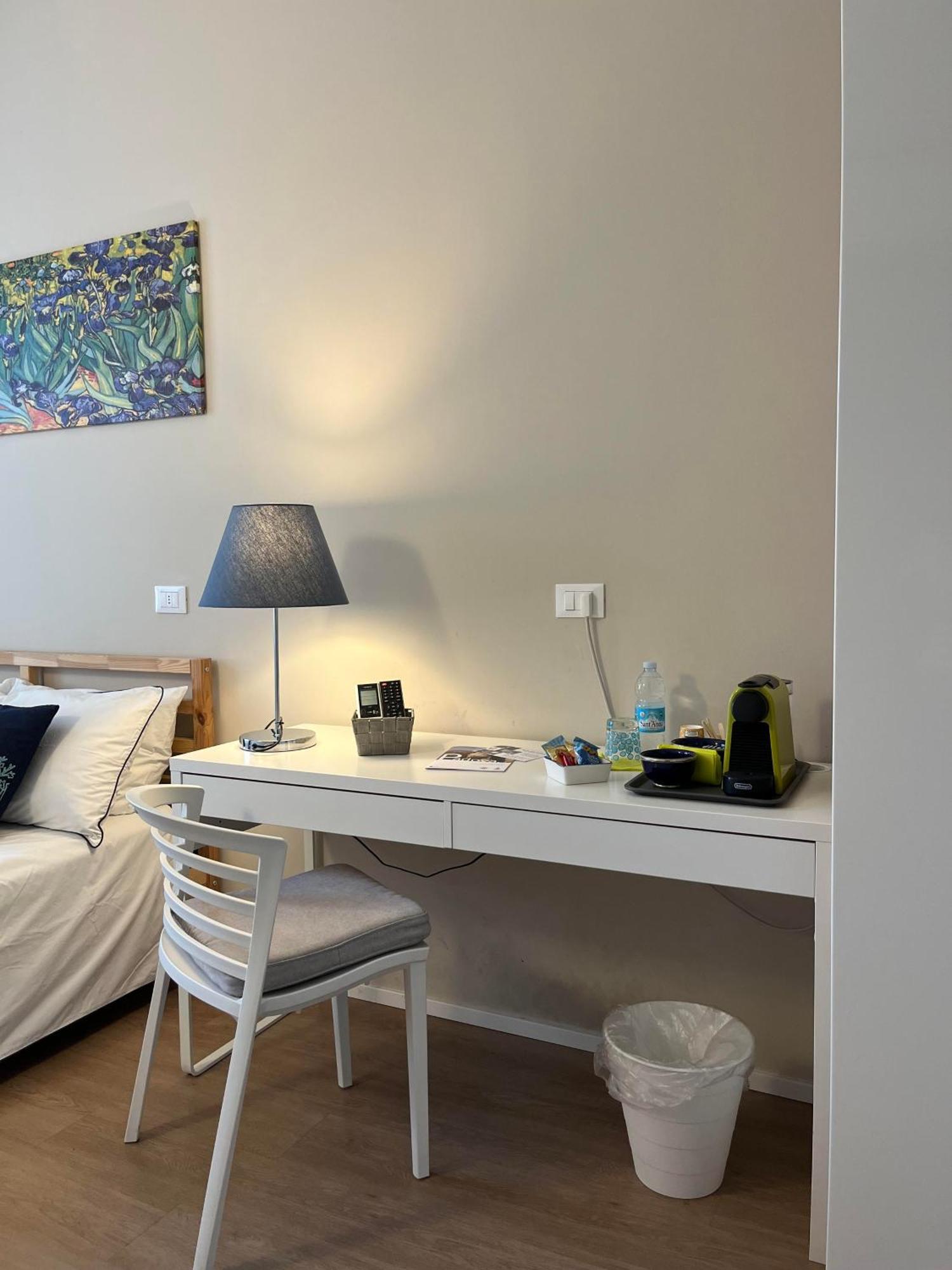 Economy Double Room Private External Bathroom