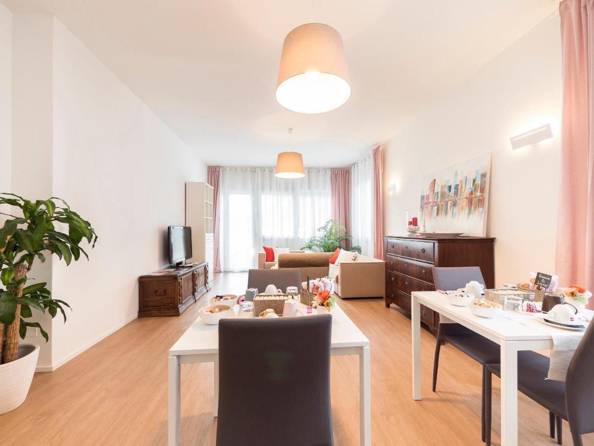 Economy Double Room Private External Bathroom