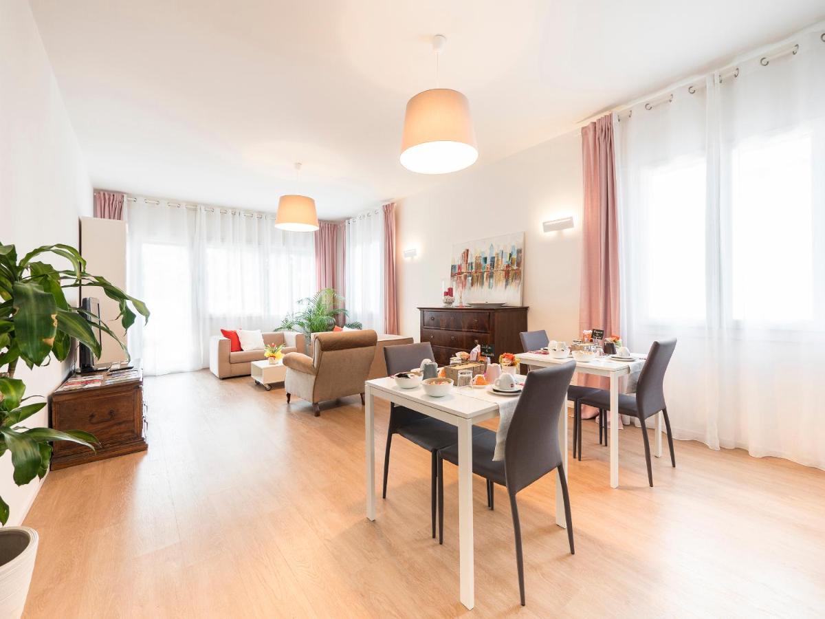 Economy Double Room Private External Bathroom