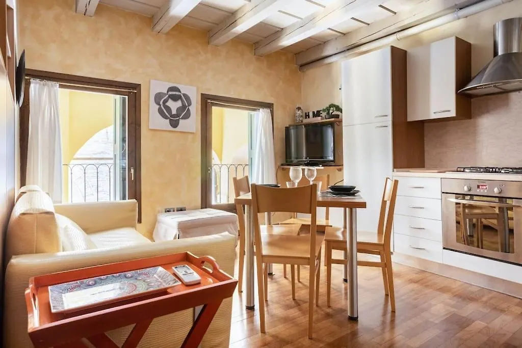 Residence Dei Frutti In Pieno Centro - Il Gelso-1