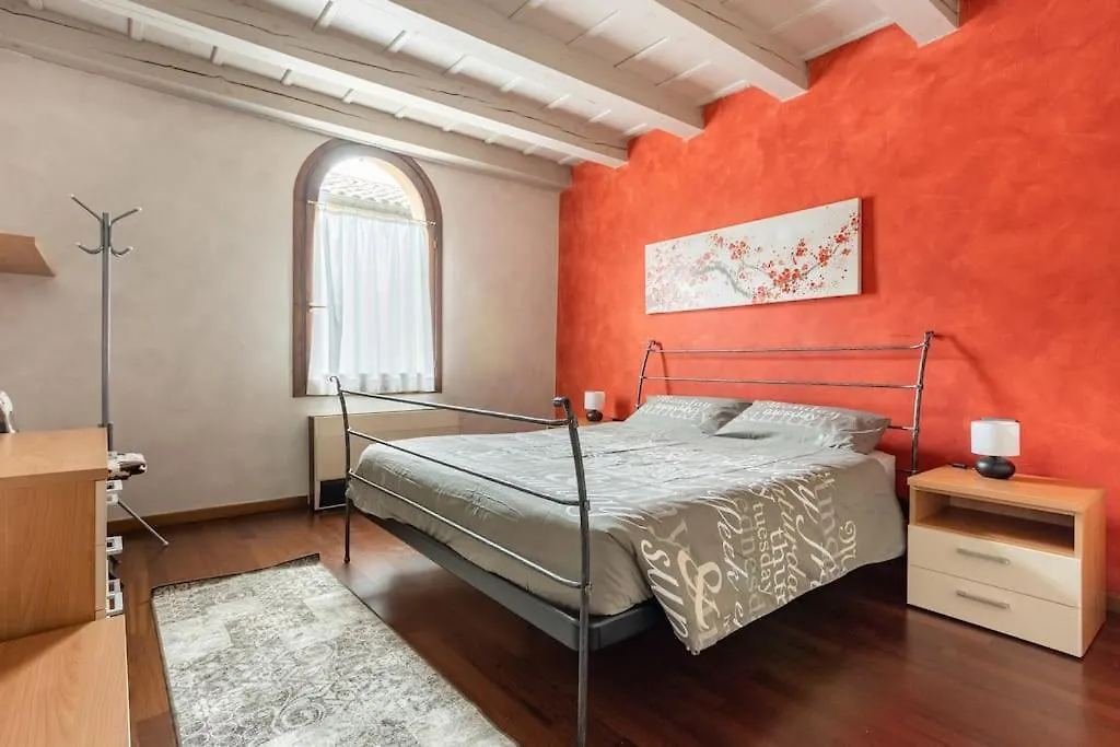 Residence Dei Frutti Pieno Centro - Il Melograno-1