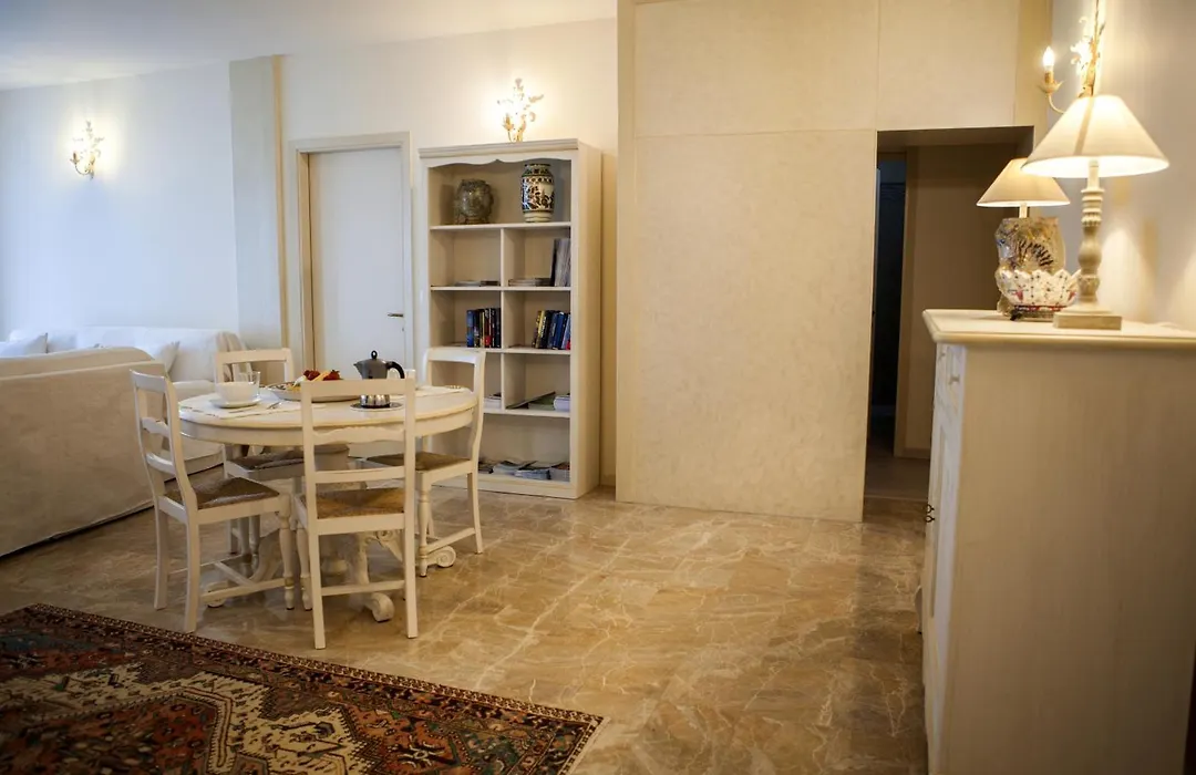 Casa Camilla City-1