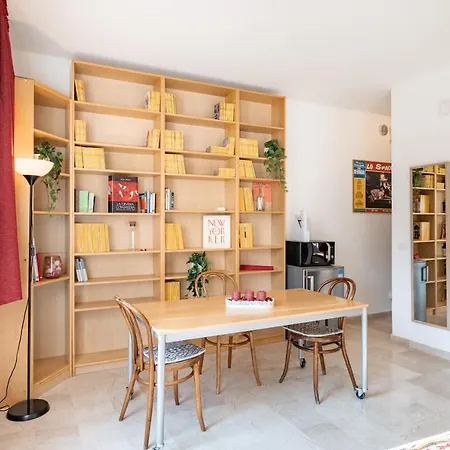 Prato della Valle Red&Blu Studios-2