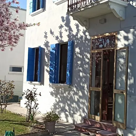 Mirella'S House-2