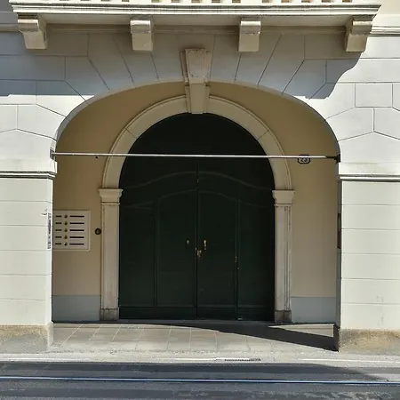 Palazzo Bovio - Boutique Apartments-3